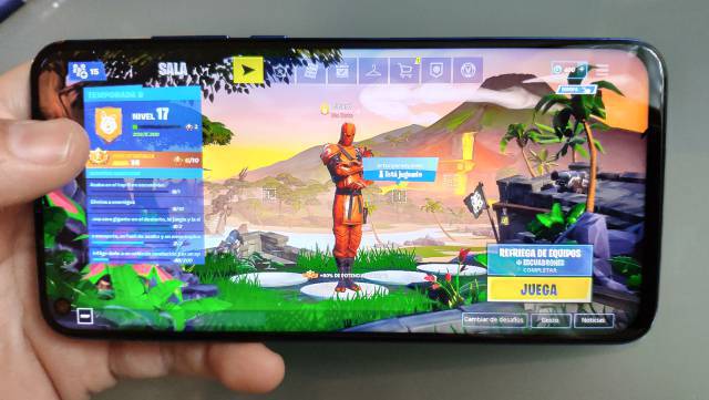 Gaming mobiles: a new gaming platform or other punching machine?