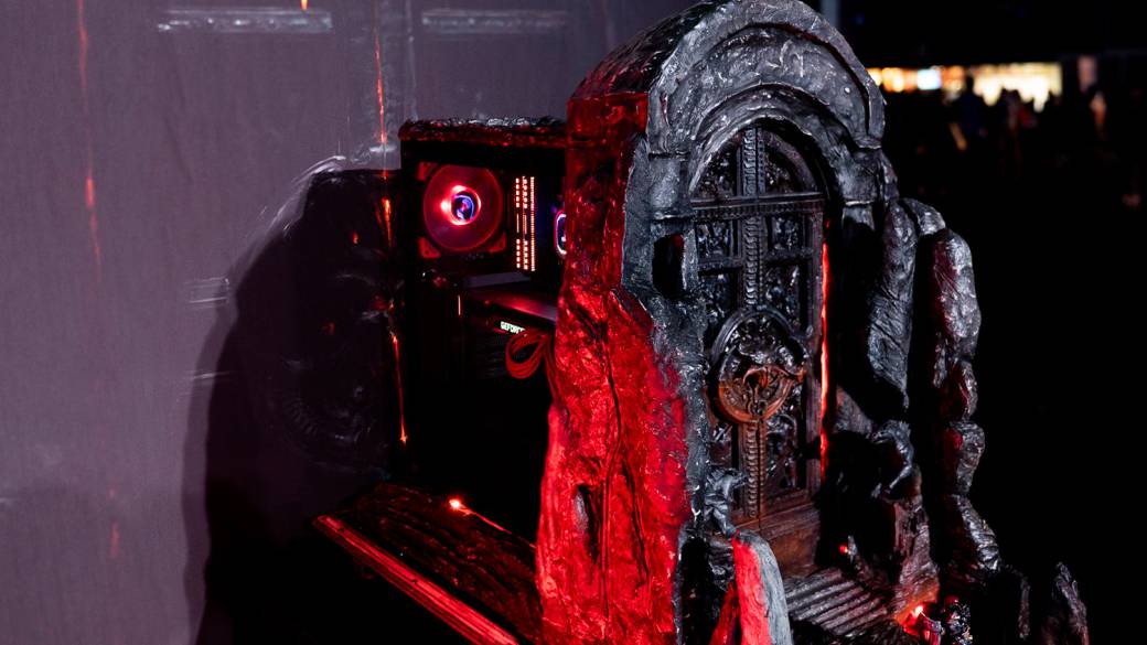 This is the spectacular personalized PC of Diablo 4 by Corsair