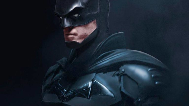 The Batman: leaked new photos of the suit and the motorcycle in the shooting set