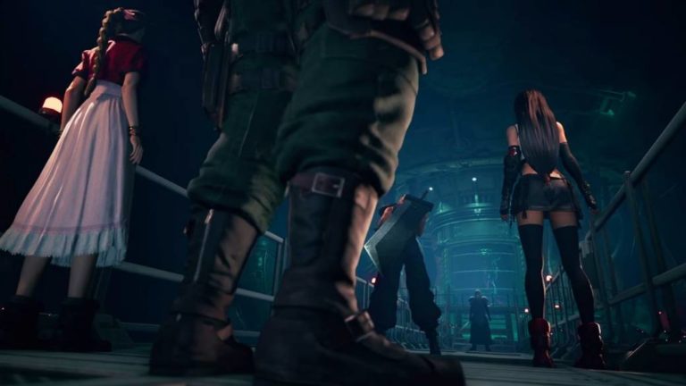 Final Fantasy VII Remake: the protagonists, gathered in a family photo