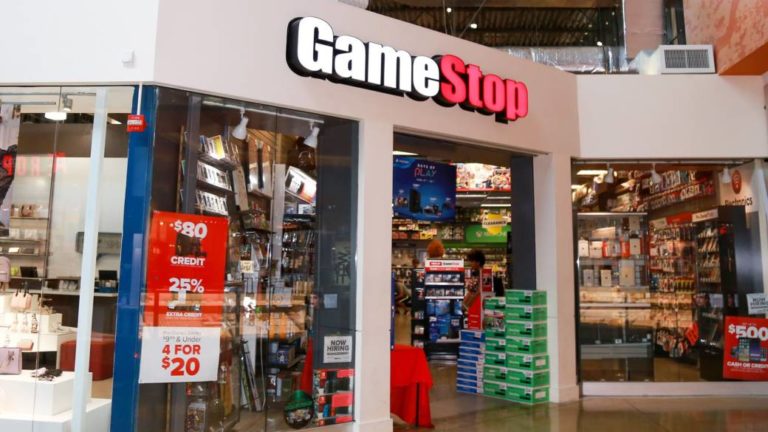 Coronavirus: Boston forces GameStop to close its stores