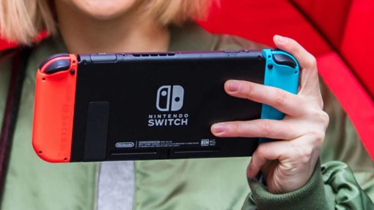 Coronavirus: Nintendo Switch is sold out worldwide, but there are "more units on the way"