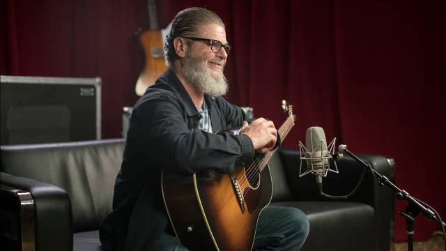 Gustavo Santaolalla