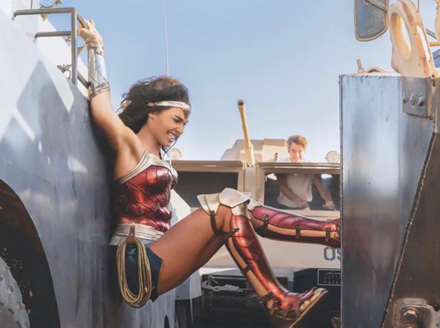 New Wonder Woman 1984 images and gear: first look at Cheetah