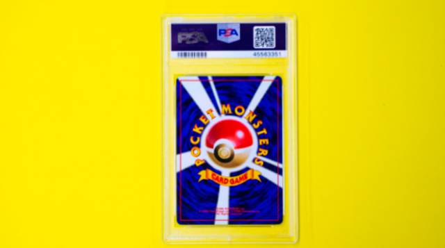 The rarest Pokémon card already reaches $ 250,000 at auction