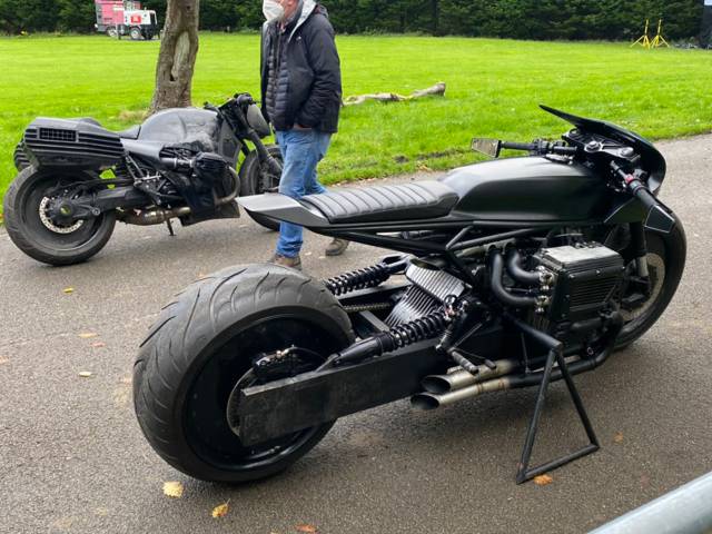 The Batman: the Bat-suit and the Bat-motorcycle in great ...
