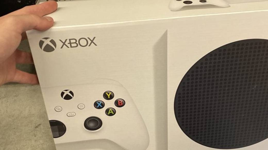 Xbox Series S: a photo of the box in a department store leaks