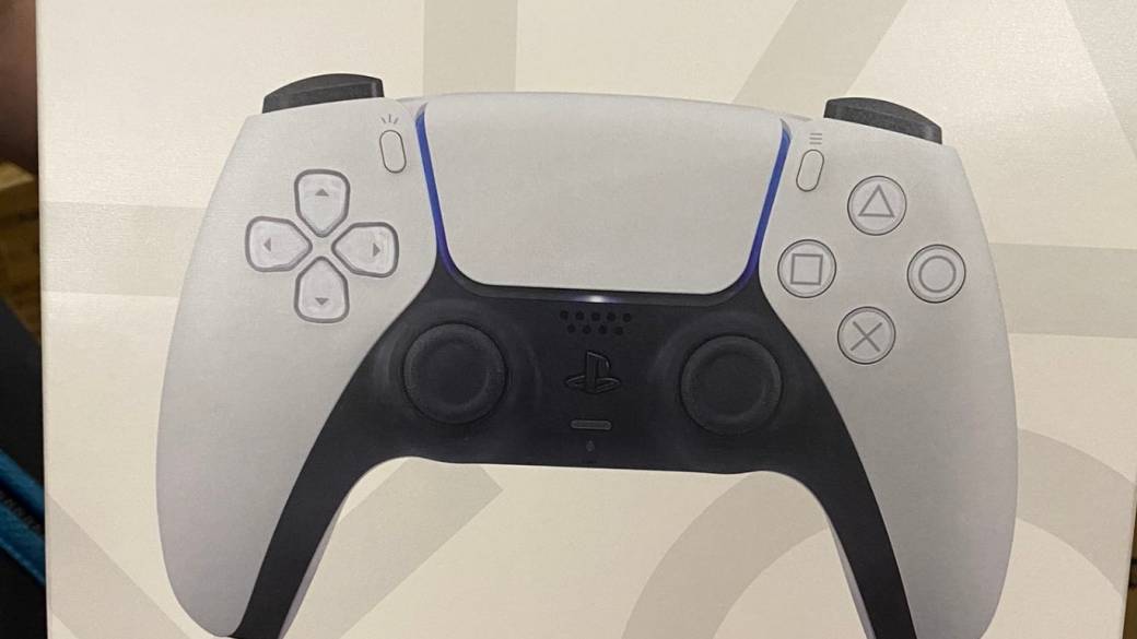 PS5: the DualSense controller has already arrived in some North American stores