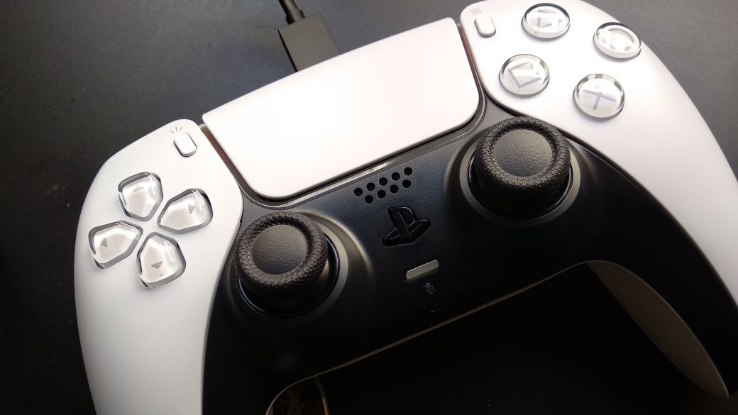 How to connect the PS5 DualSense controller to PC and Android