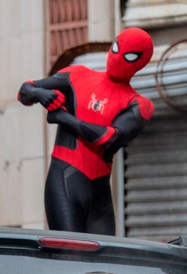 Spider-Man 3: New images of the filming with Tom Holland in the Spidey suit