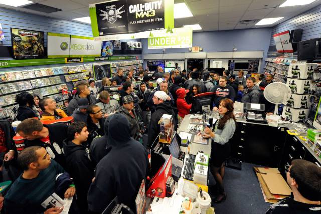 GameStop soars on the stock market, what about the well-known video game store?