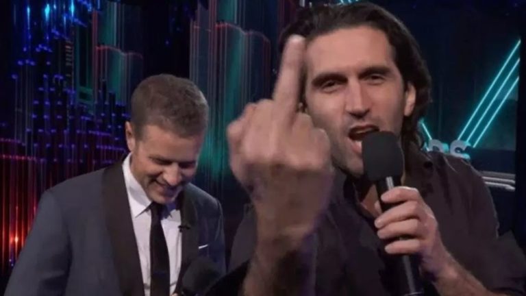 Josef Fares (A Way Out) complains about the name of Xbox Series X: "What the f *** is wrong with Microsoft?"