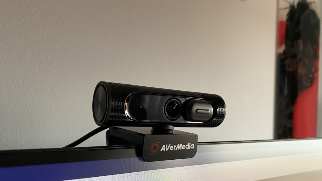 AVerMedia PW315, analysis. An off-road webcam