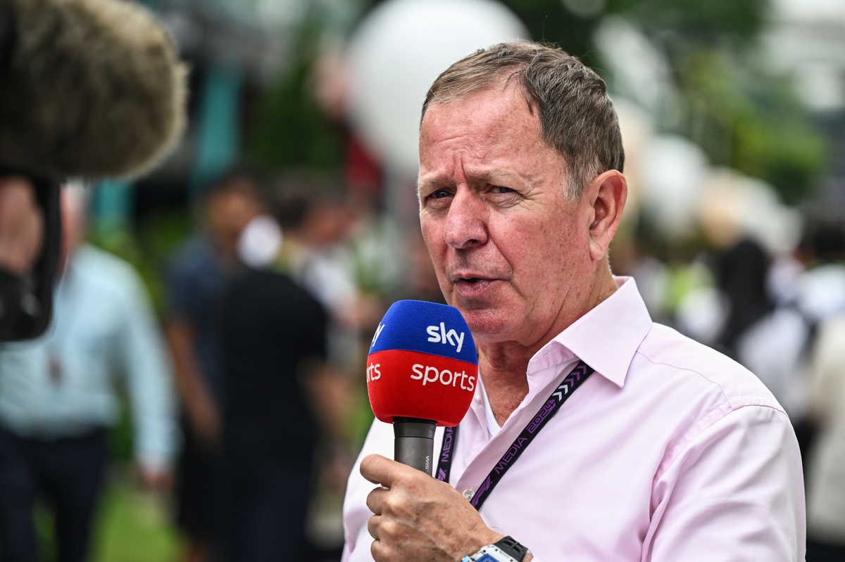Martin Brundle grid walk viral as Montoya delivers cheeky Verstappen jibe