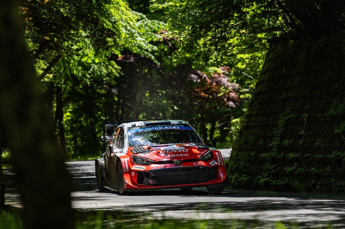 WRC Rally Japan: Elfyn Evans Leads While Deer Stall Oliver Solberg