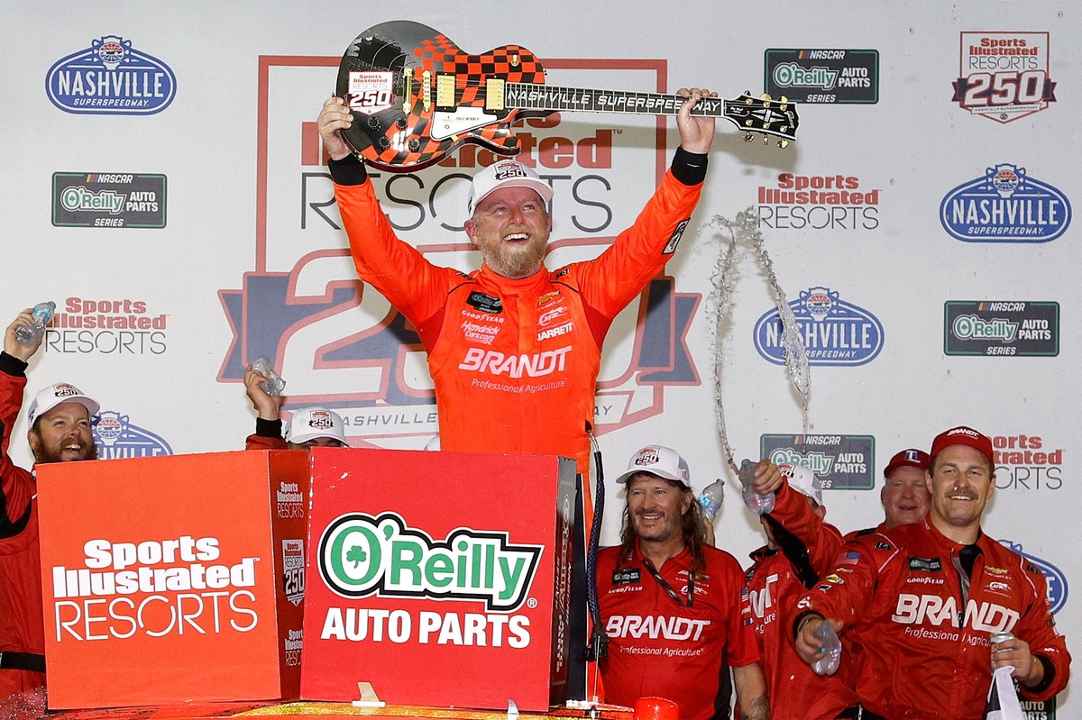 Justin Allgaier Edges Brent Crews in Nashville to Capture NASCAR O’Reilly Victory