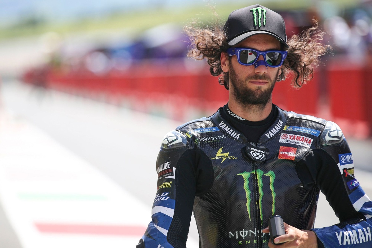 Alex Rins: "There are still a few seats available in MotoGP; I’m waiting for an answer"