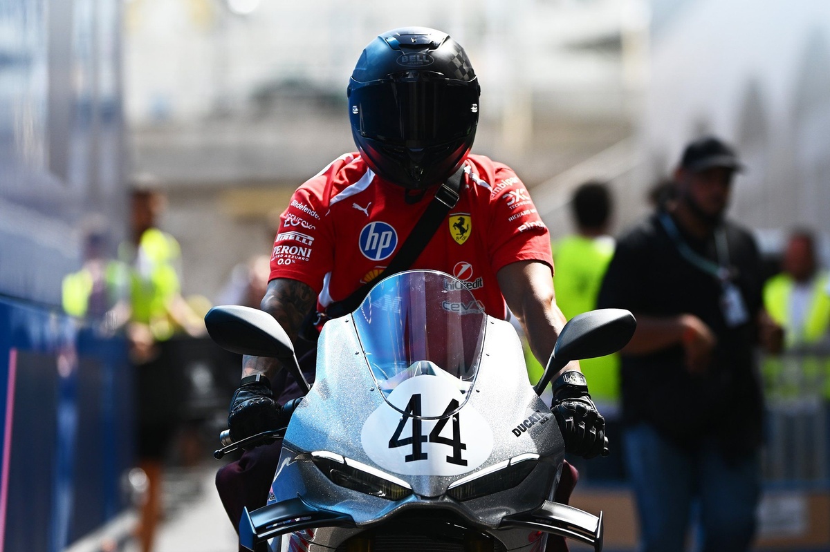 Lewis Hamilton stuns F1 fans with limited edition Ducati paddock entrance in Monaco
