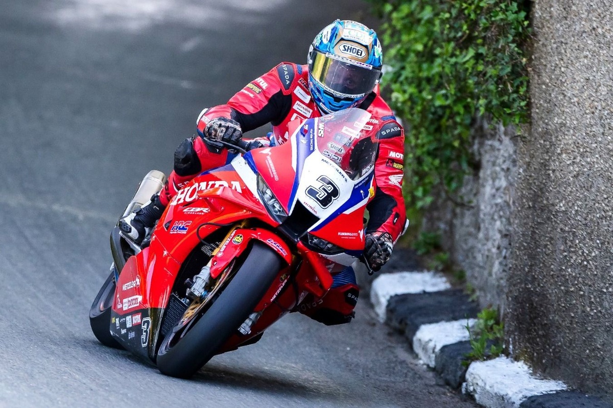 2026 Isle of Man TT Ends Early as Senior TT Declared Official After One Lap