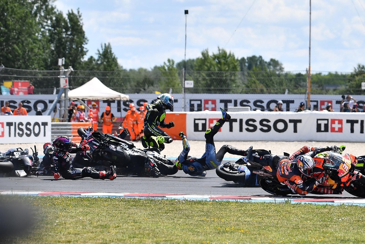 MotoGP Riders React to “Predictable” Crash at Turn 1, Hungaroring: “I Pray Before Turn 1”