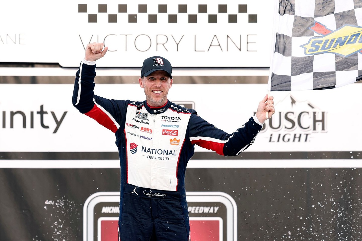 Denny Hamlin Announces Final NASCAR Cup Series Season in 2026