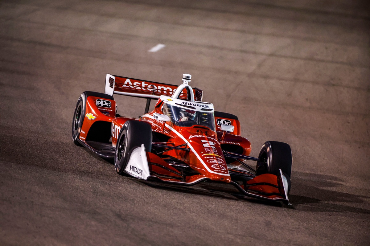 Josef Newgarden denies Marcus Ericsson and wins at WWT Raceway