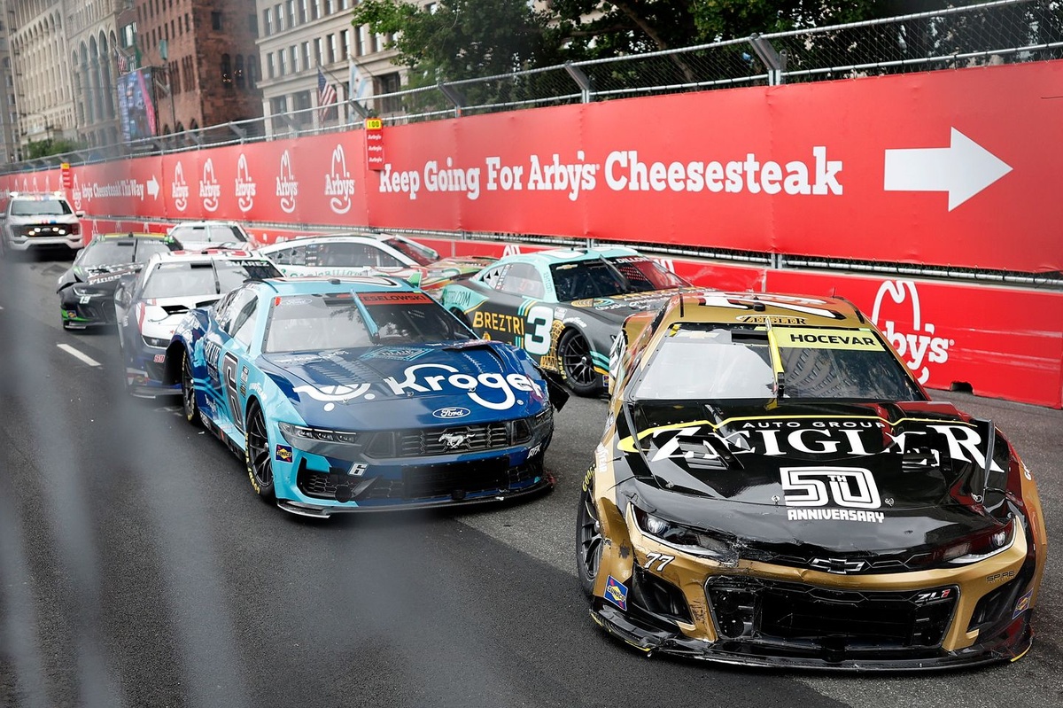 Expect chaos, bumps, extra spotters and corner workers for NASCAR San Diego