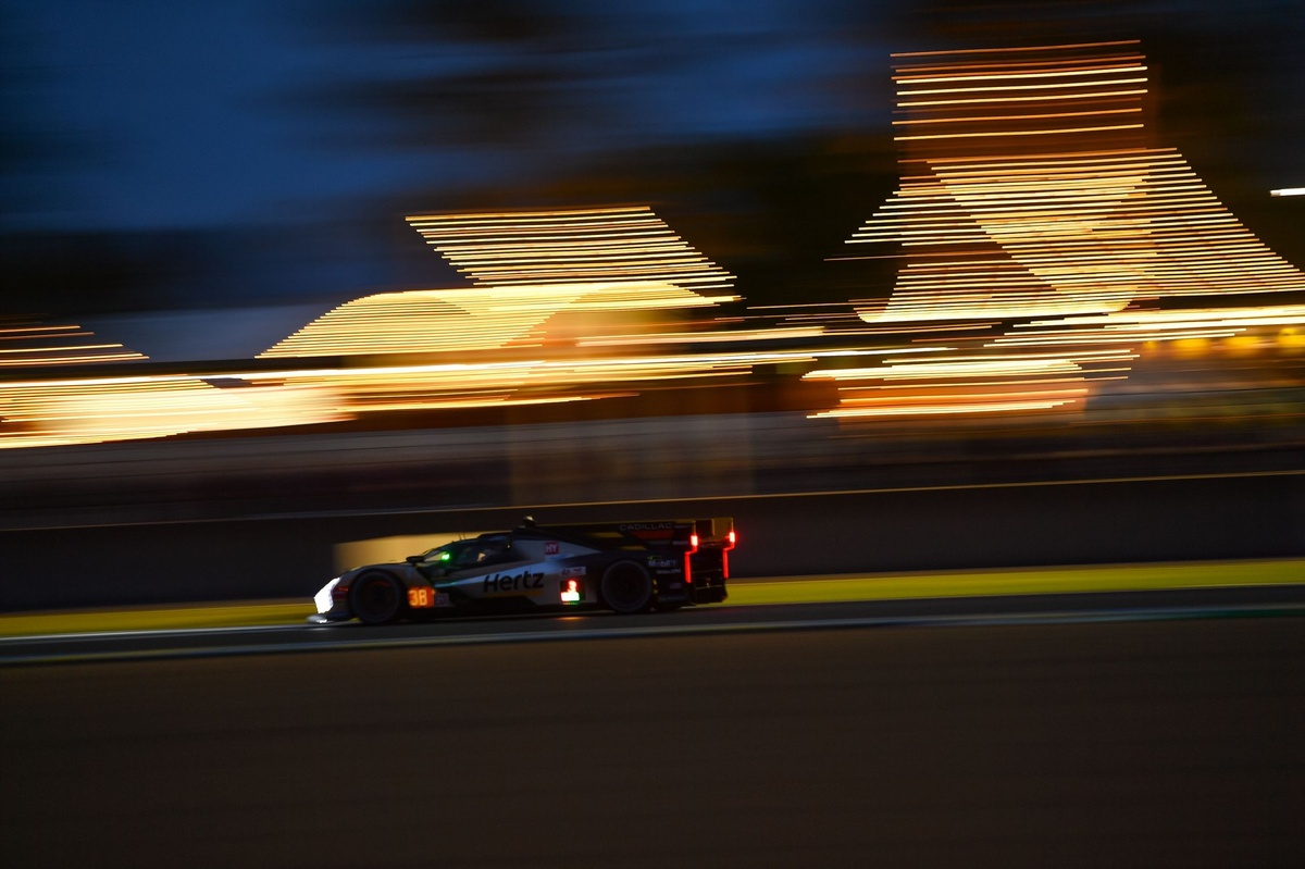 Le Mans 24h FP4: Cadillac outpaces BMW in a thrilling free‑practice sprint