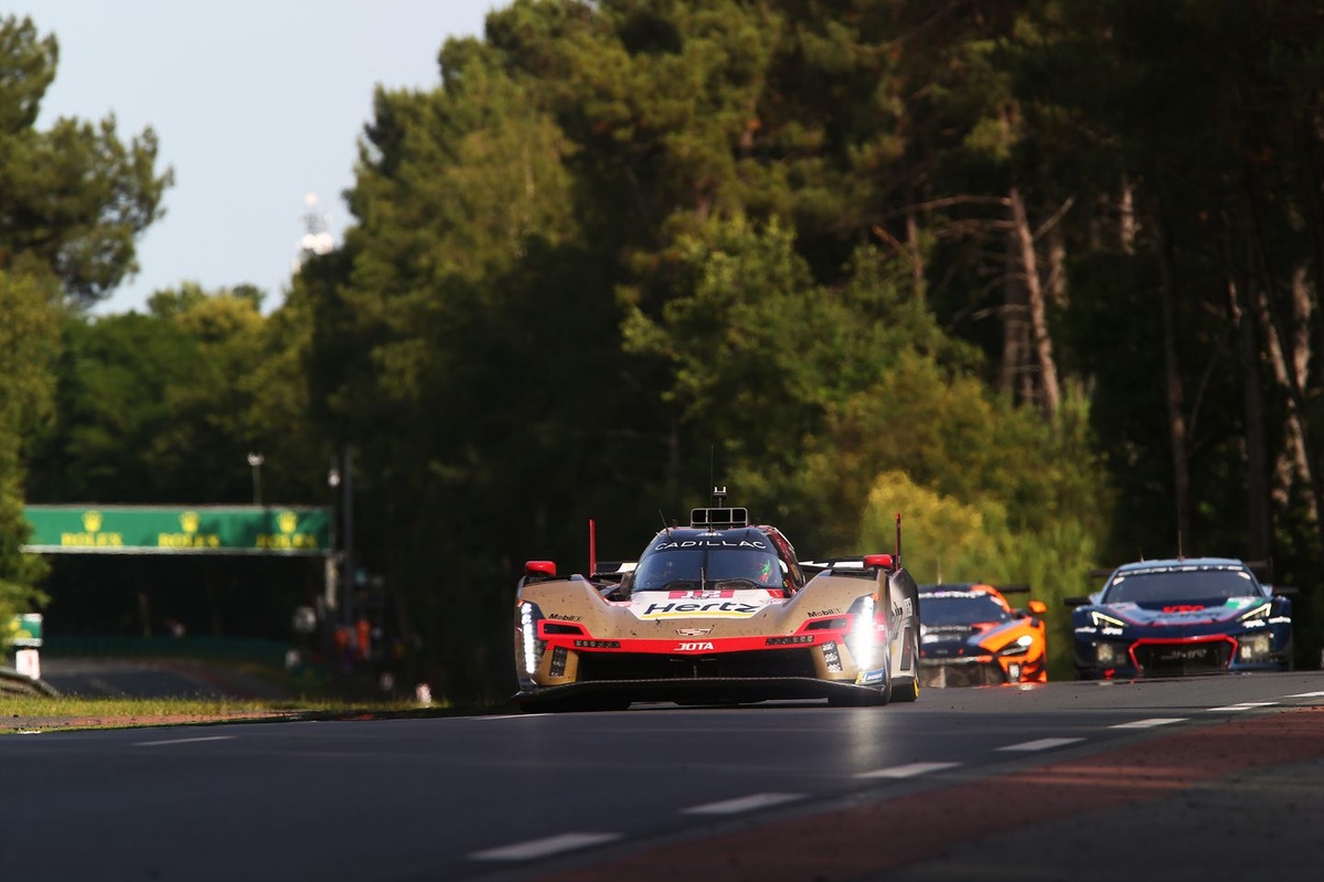 Le Mans 24H H16: Cadillac #12 Leads as Toyota and BMW Clash for Second