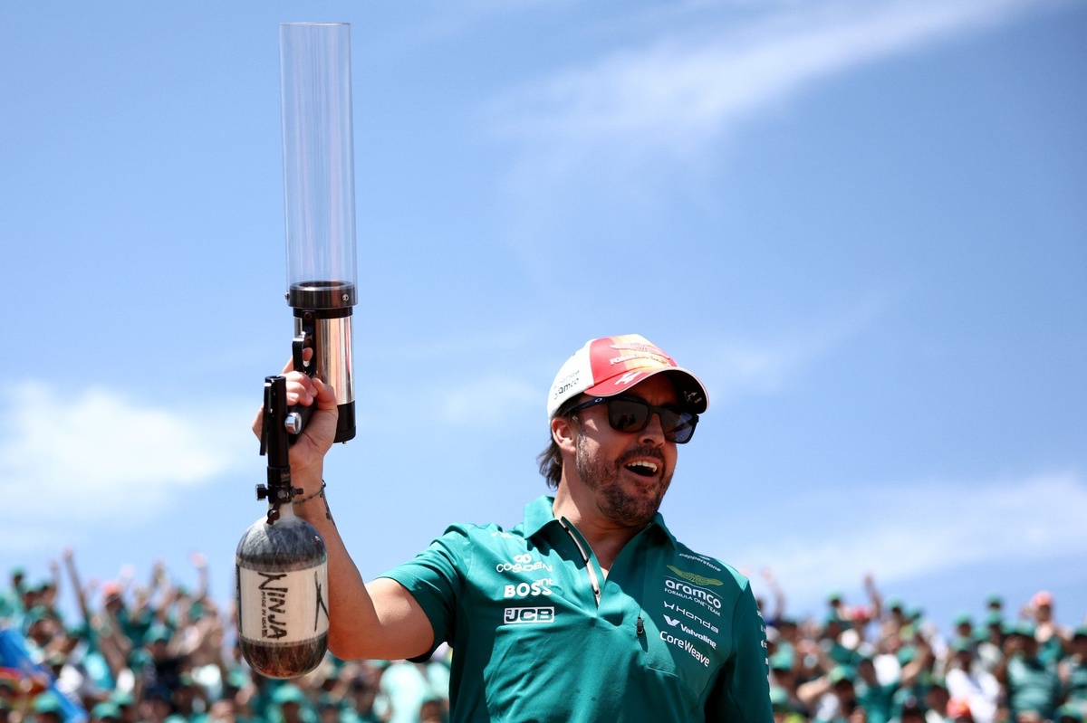 Alonso Finds Watching Barcelona GP Beats Racing It, Playful F1 Comment