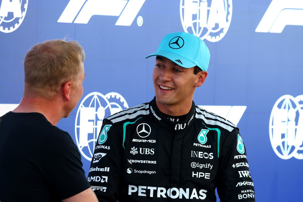 Juan Pablo Montoya accuses Mercedes of putting George Russell in a tough spot.