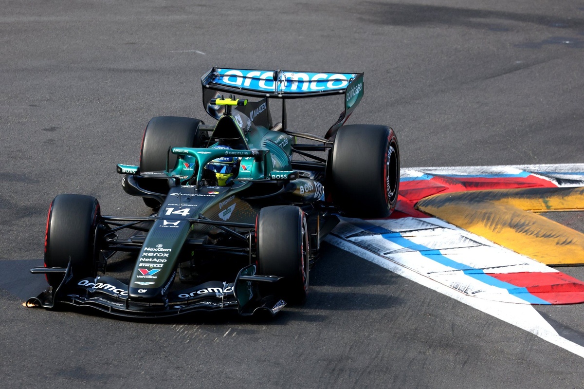 Guenther Steiner Slams Aston Martin: No More F1 Standards