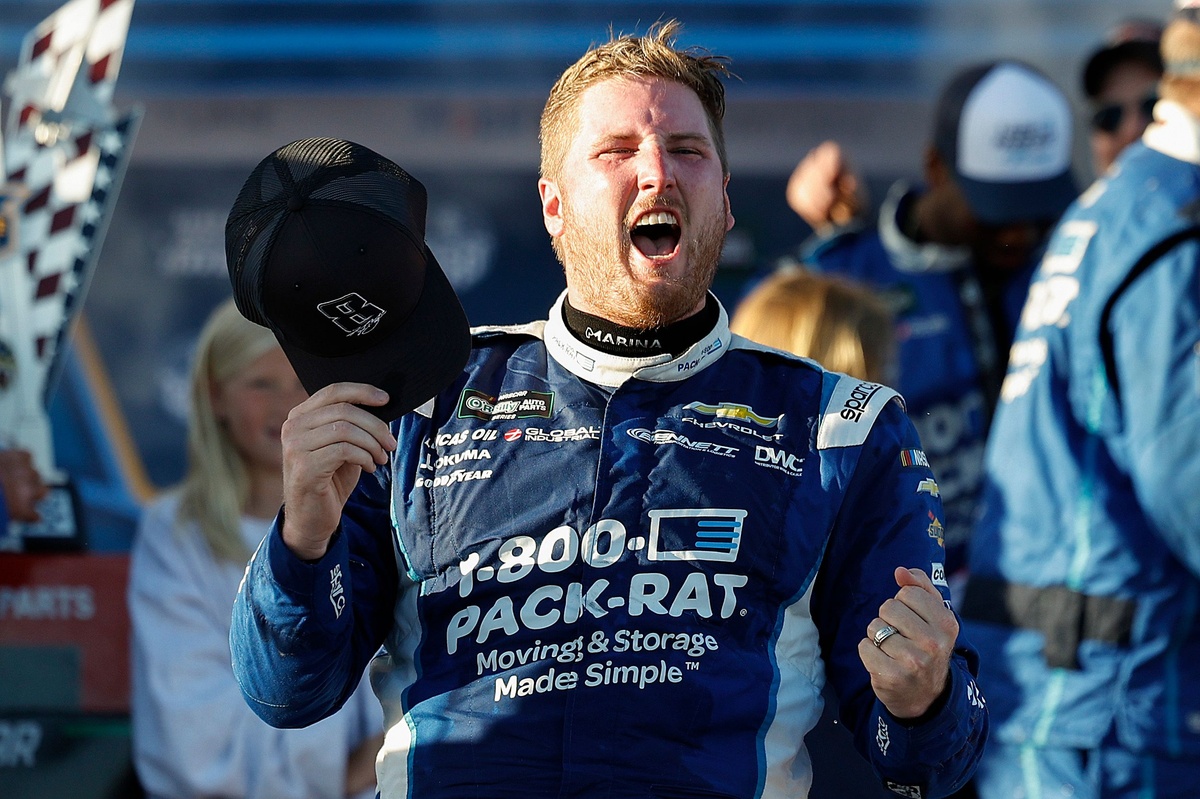 Austin Hill Wins O’Reilly San Diego NASCAR Race with Dramatic Last‑Lap Pass