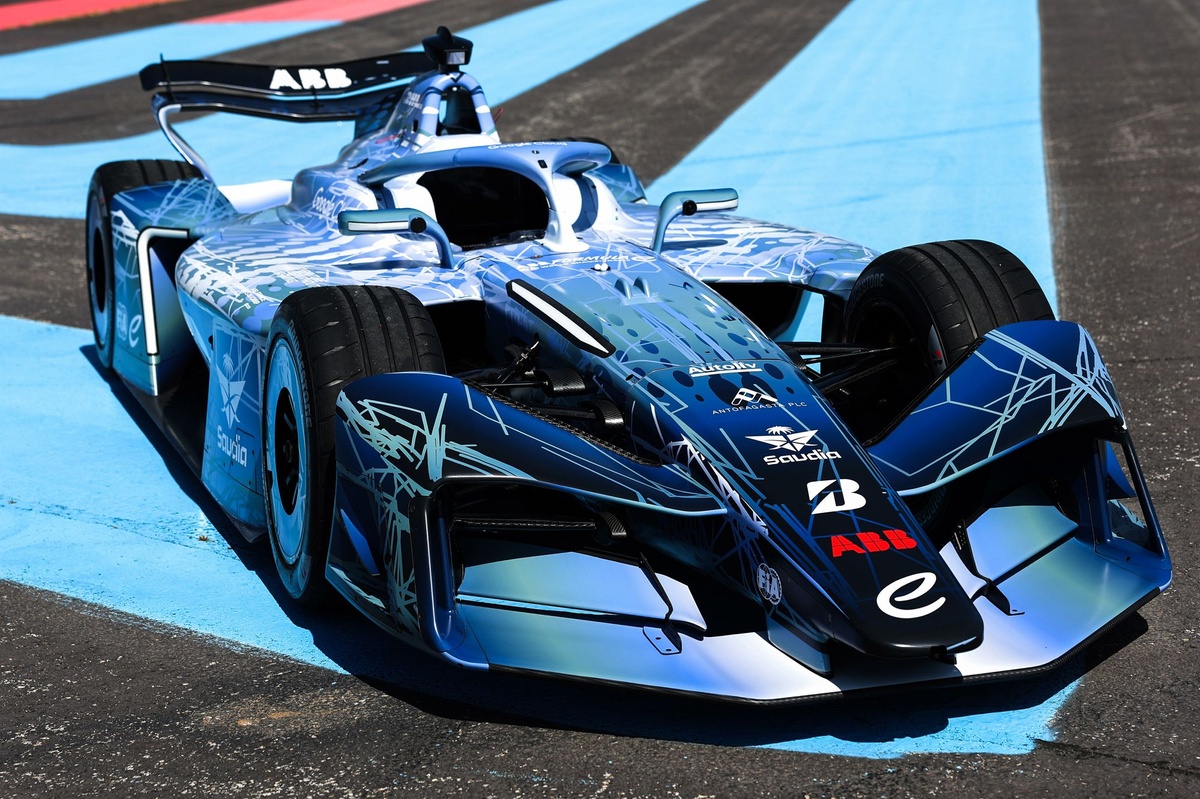 F1-like calendar, F1-like performance? How Formula E is "growing up" in its big brother's orbit