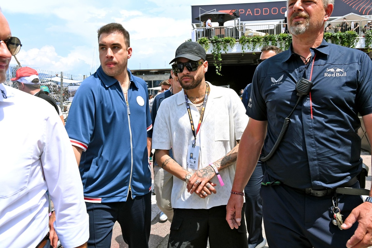 Neymar Jr shares Lewis Hamilton-inspired message after emotional World Cup comeback
