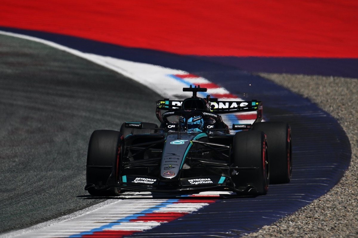 George Russell Drives Mercedes 1-2 Victory at Austrian GP FP3