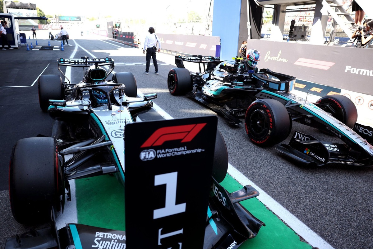 Mercedes keeps 2027 driver line‑up unchanged, says Toto Wolff