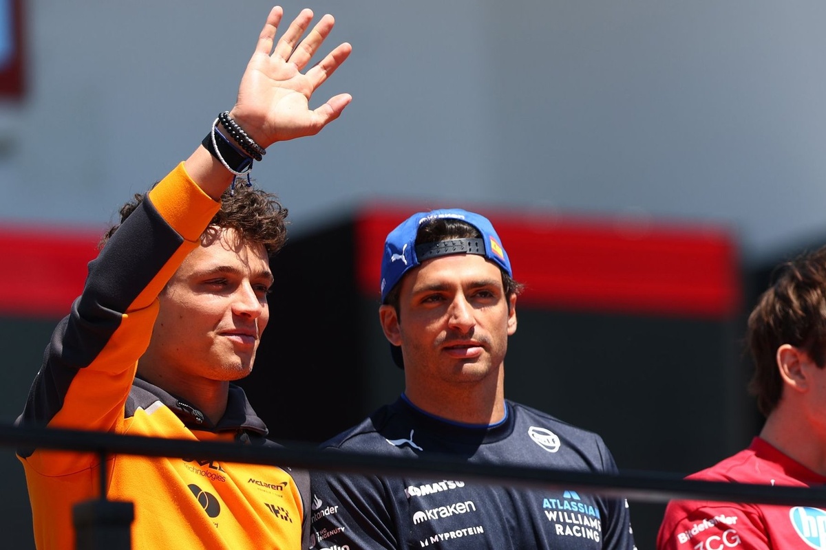 Carlos Sainz Reveals How He Keeps F1 Friendships Separate From Track Rivalries