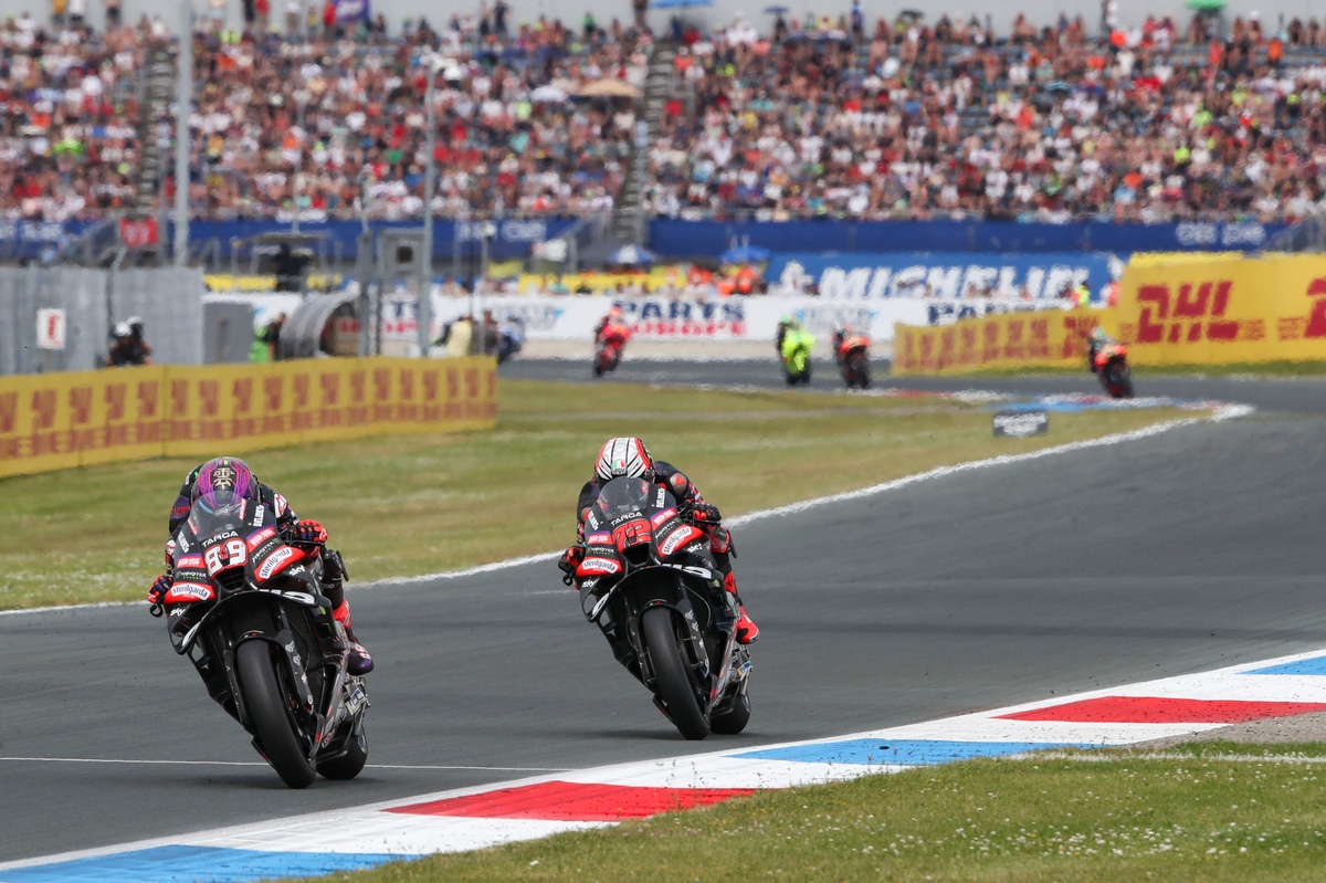 Factory Aprilia Shocked as Trackhouse Satellite Outsmarts Them at Assen MotoGP Sprint