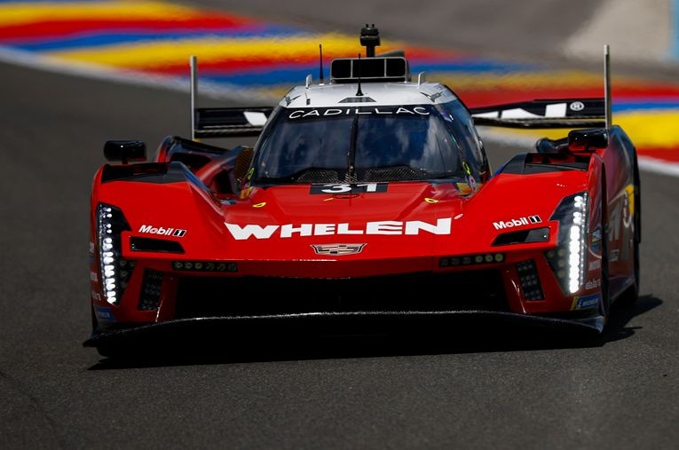 Whelen Cadillac Leads IMSA’s Chaotic Six Hours of The Glen at Midpoint