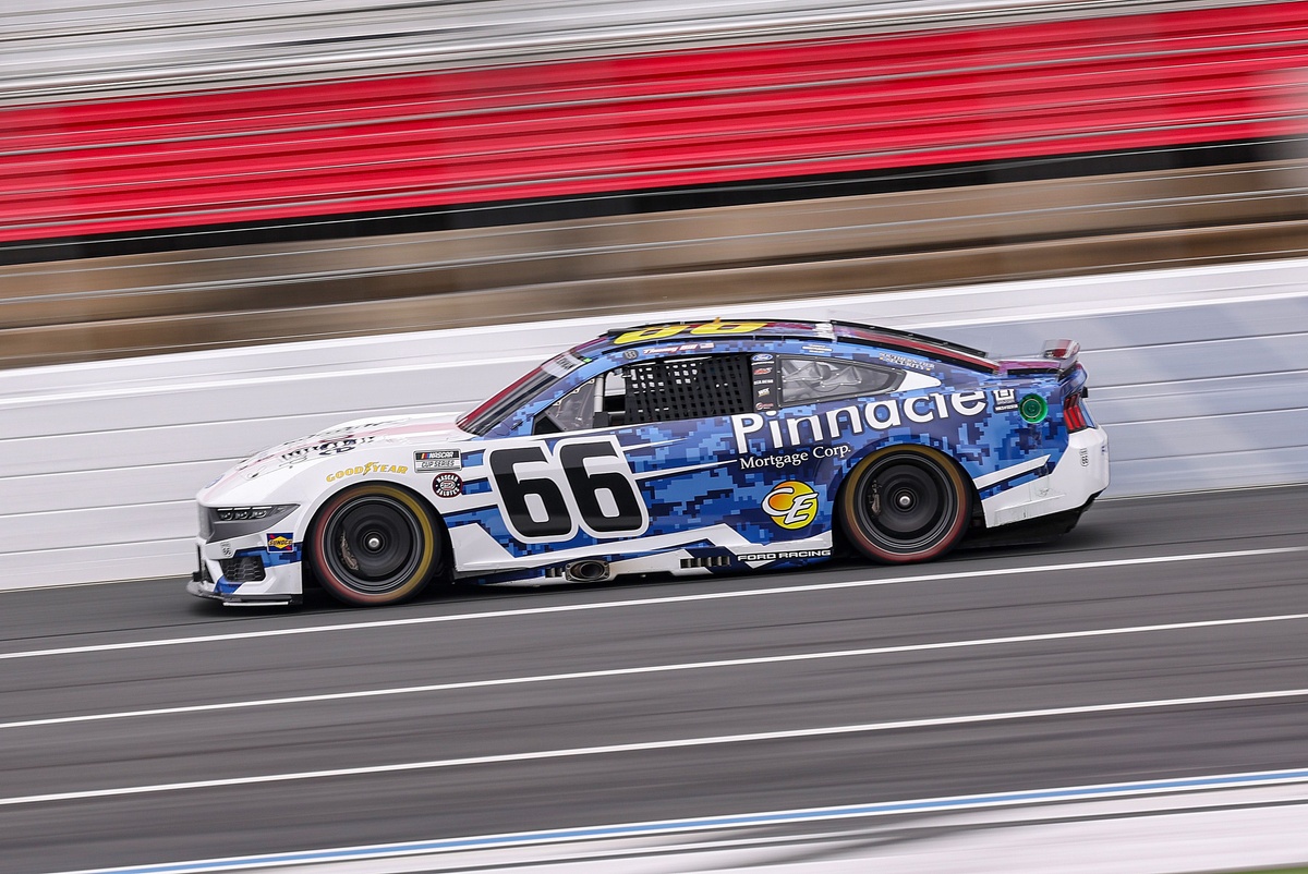 Josh Bilicki, No. 66 Team Pull Out of Chicagoland NASCAR Cup Race