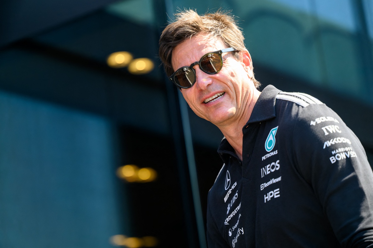 Toto Wolff Turns Heads at Silverstone with Estimated $3.5M Rare Classic Mercedes