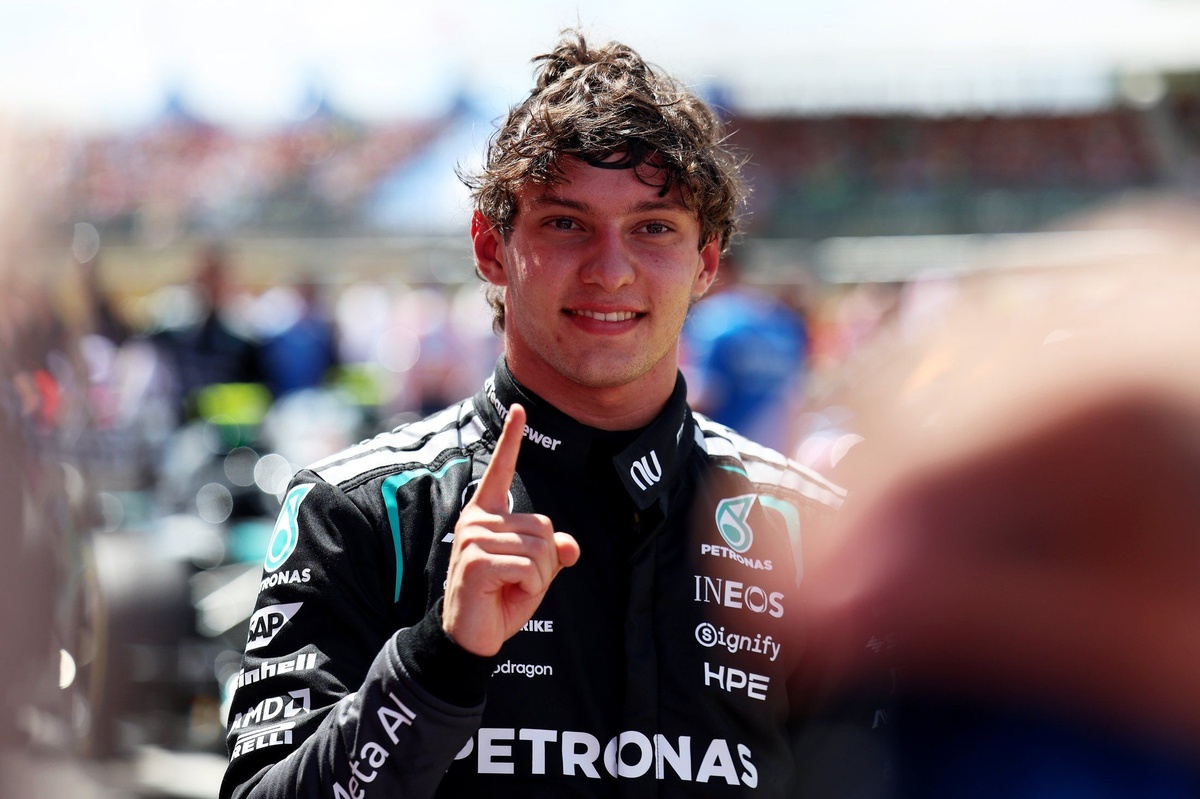 Martin Brundle names Kimi Antonelli driver to beat after Silverstone sprint win