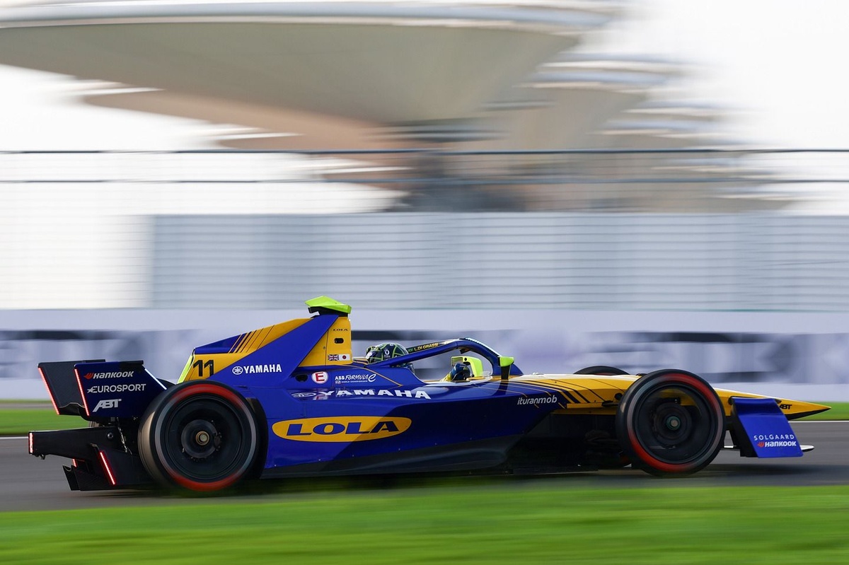 Formula E Shanghai E‑Prix: Di Grassi clinches Lola’s first win; Wehrlein claims title lead