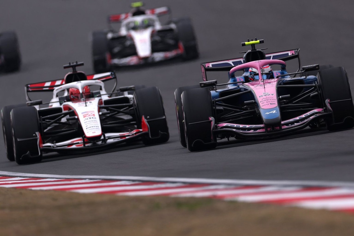 Haas Outdeveloped? How F1 Rivals Overtake the Haas Team.