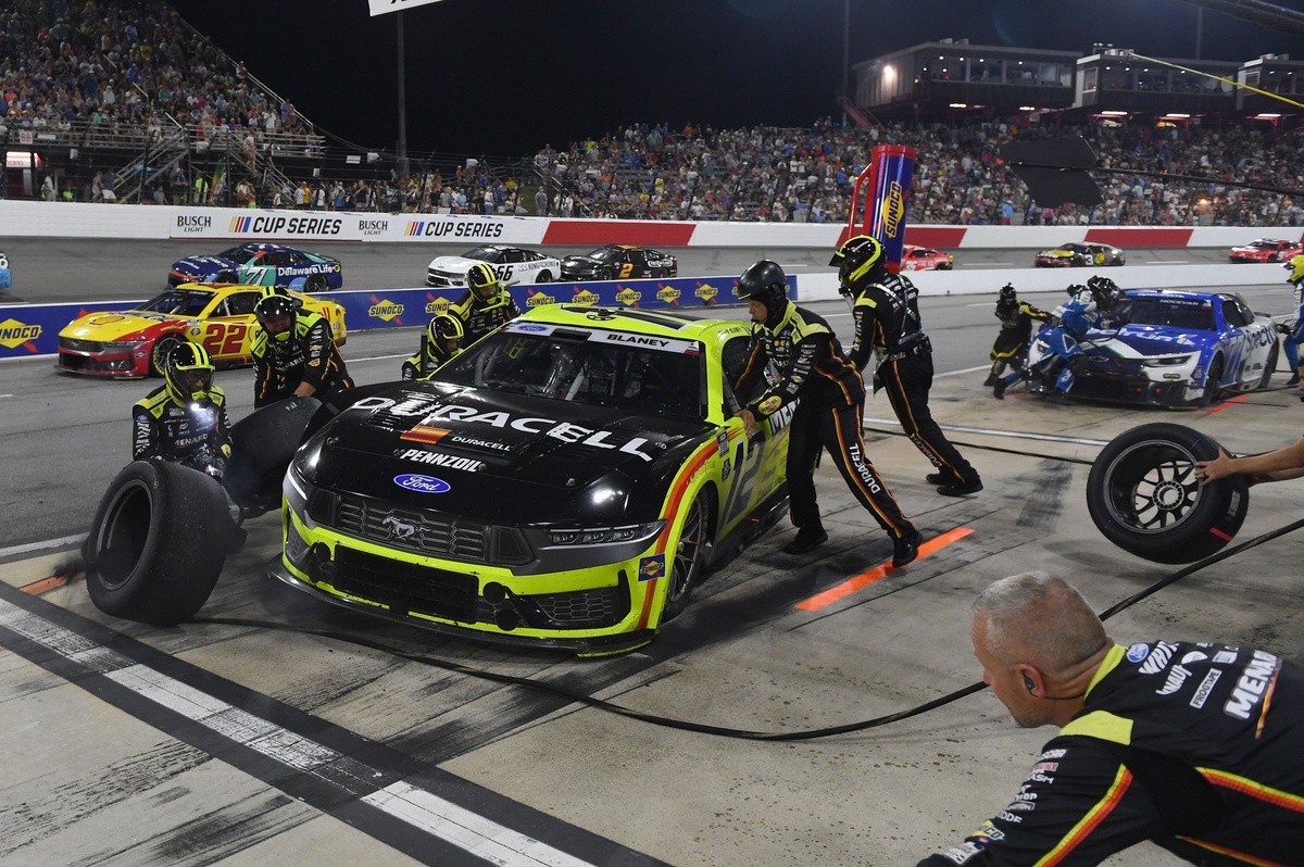NASCAR Cup at North Wilkesboro: Winners, Losers, and the Race’s Green Initiatives