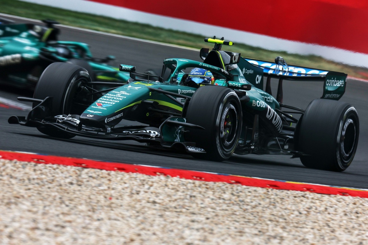 After Years Apart, the Track Brings Us Back to Real Racing Thrills