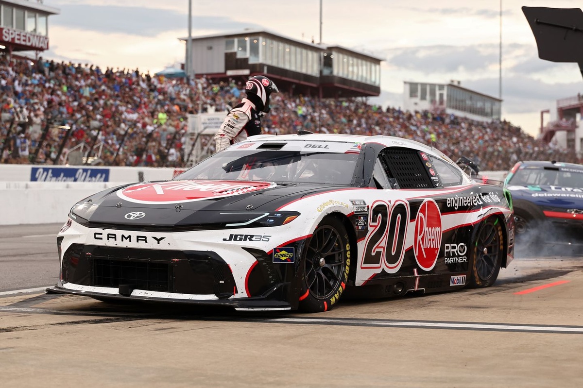 NASCAR Discontinues Split Practice Groups, Lengthens Sessions to Boost Competition