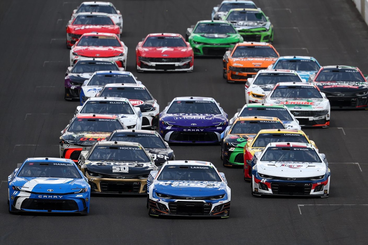 How to watch NASCAR at Indianapolis: Weekend schedule, start time, TV