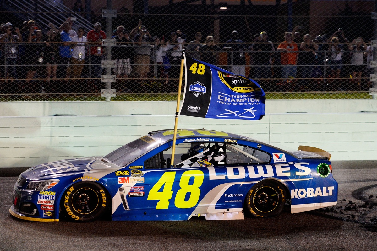 Rick Hendrick Gives Jimmie Johnson No. 48 for the Daytona 500 Finale